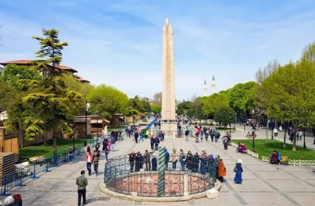 Day 2: ISTANBUL – CITY TOUR (BREAKFAST / LUNCH / DINNER)