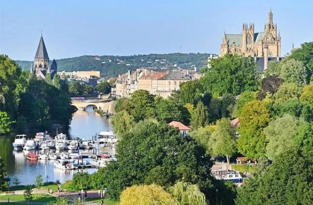 Day 3: PARIS – 331 KM - METZ – 230KM - COLMAR (BREAKFAST, LUNCH, DINNER)