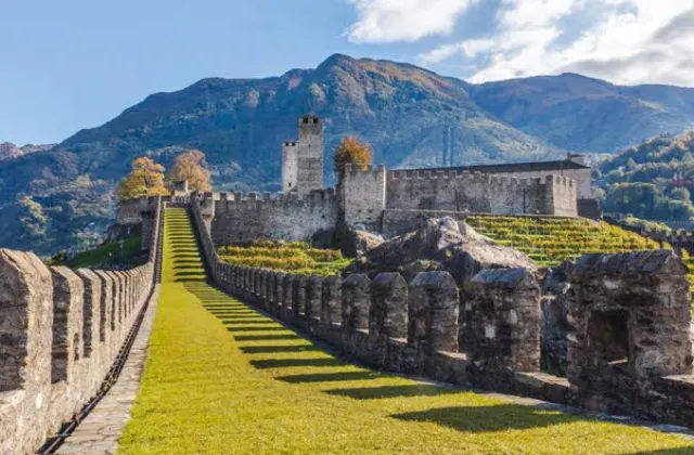 Day 4: ENGELBERG – MOUNT TITLIS – LUCERNE – BELLINZONA (BREAKFAST/LUNCH/DINNER)