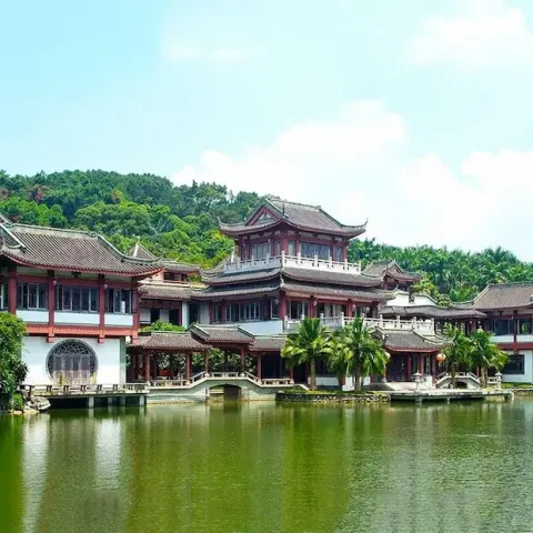 Hà Nội - Nam Ninh – Liễu Châu – Quế Lâm – Tân Ninh Hồ Nam – Bát Giác Trại – Sông Phù Di – Vũ Cương Cổ Thành – Chợ Đêm Trung Sơn 5 Ngày 4 Đêm
