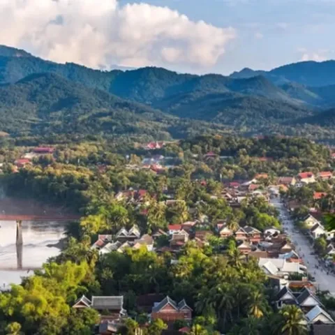 TP. HCM - Lào - Nét Đẹp Chăm Pa - Vientiane – Luang Prabang – Muang Fuang, 5 Ngày 4 Đêm, Bay Vietjet Air
